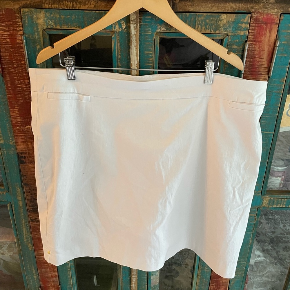 Plus Size White‎ Skort With Under Skirt Shorts Size 20 By Napa Valley Never Worn